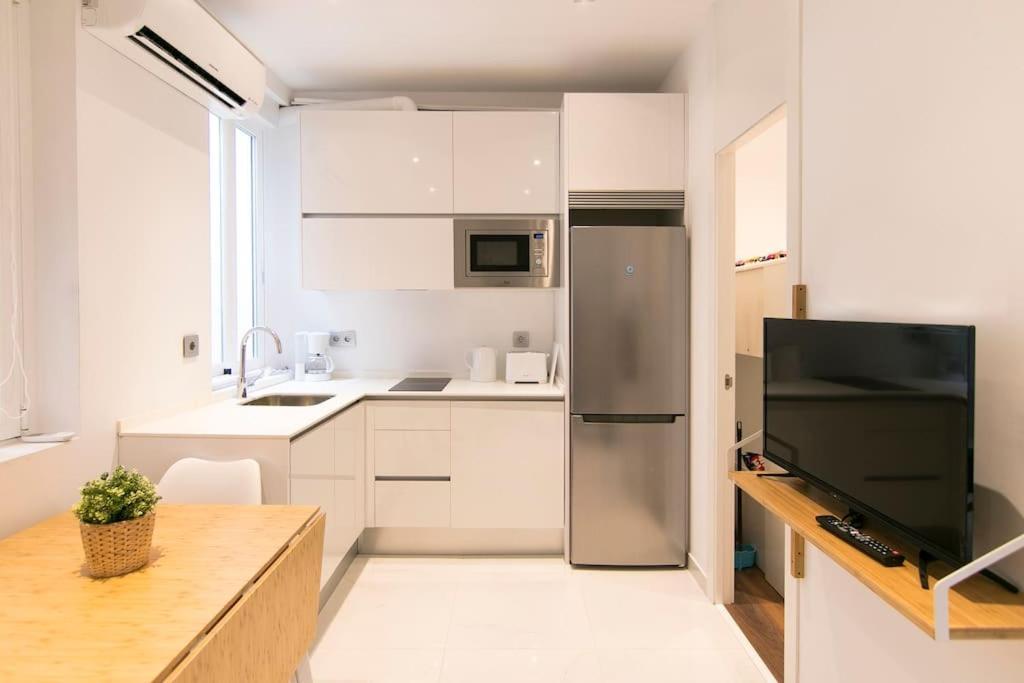 En El Corazon De Madrid, Museos Apartman Kültér fotó